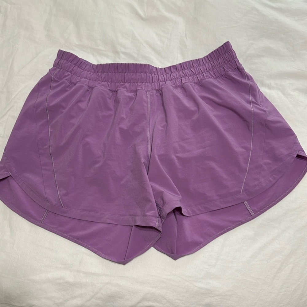 Lululemon shorts size 14